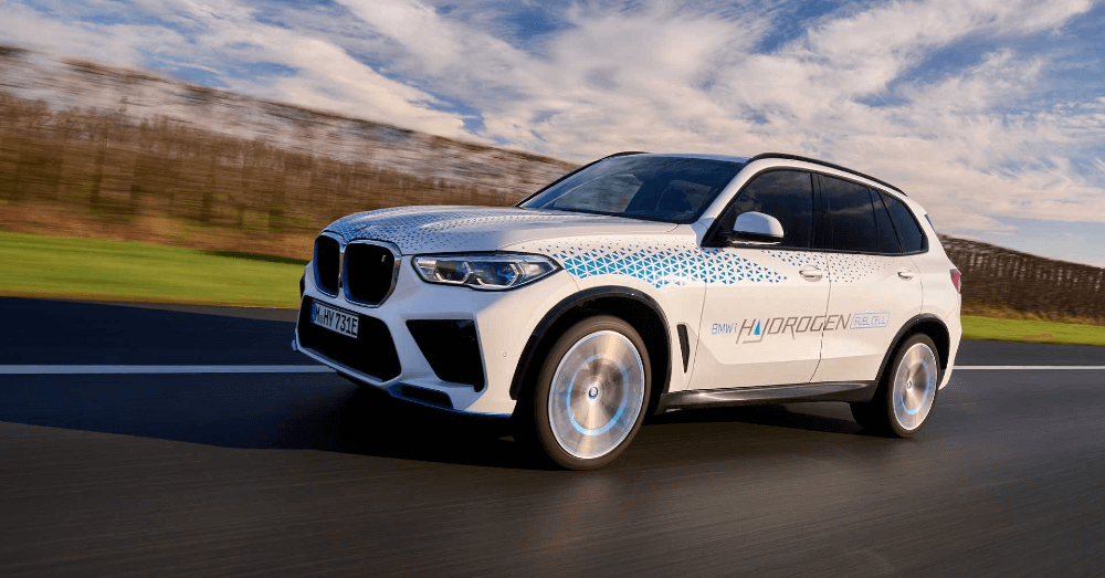 BMW Is Actually Going to Sell You a Hydrogen-Powered X5 in 2028